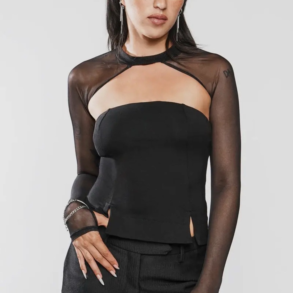 Elegant Black Sheer Sleeve Shrug